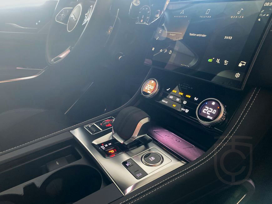 Jaguar F-Pace P400 AWD Sport
