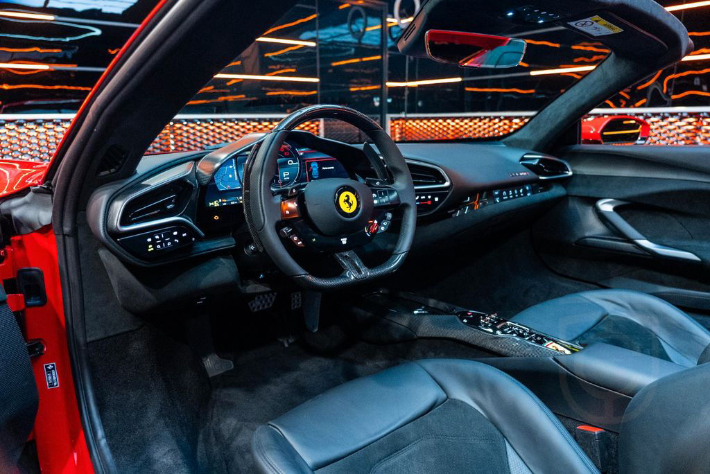 Ferrari 296 GTS*CarbonLeds*Lift*Ventilated