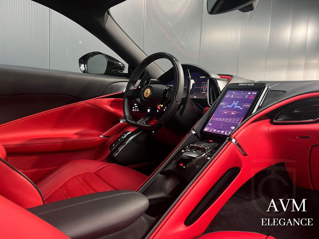 Ferrari Roma 2023*CARBON-PACK*RED INT*PASSENGER DISPLAY*