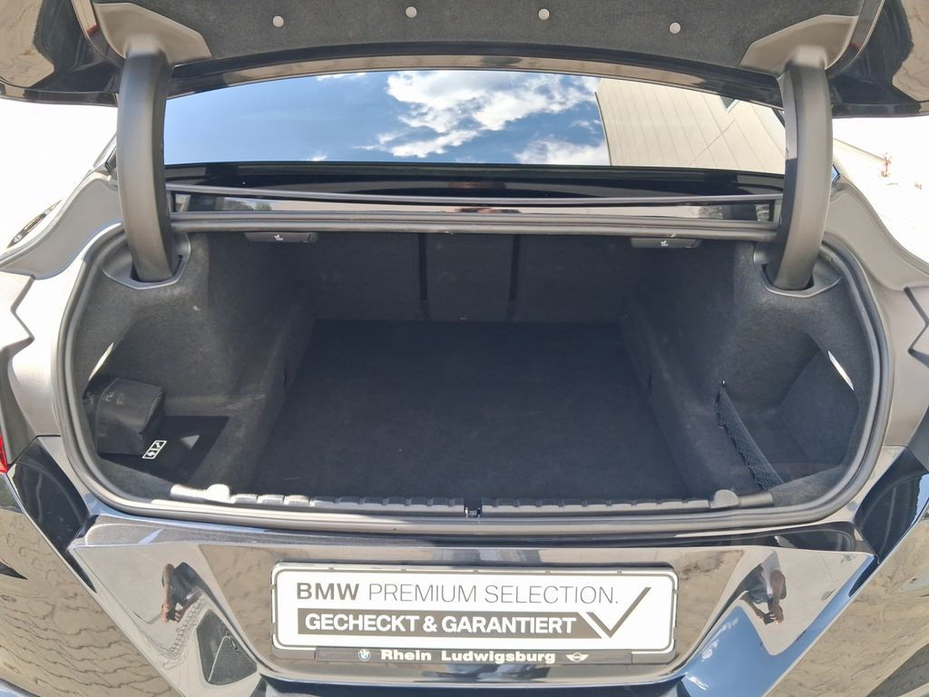 BMW M8 Competition Gran Coupé xDrive Laser Navi DAB
