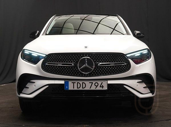 Mercedes-Benz GLC 300 e Coupé 4M AMG Premium PANO 360° 25%VAT