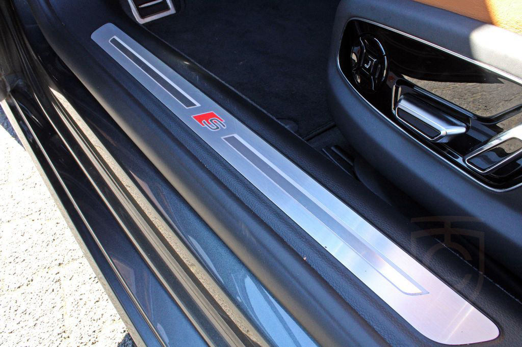 Audi A8 Lang 60TFSI S LINE BLACK PANO B&O ADV.UPE193
