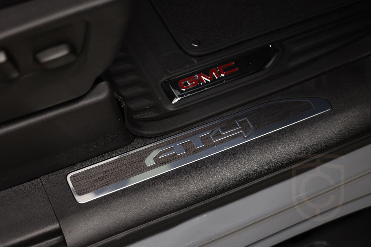 GMC Sierra AT4 6.2L V8 Onyx Black Premium