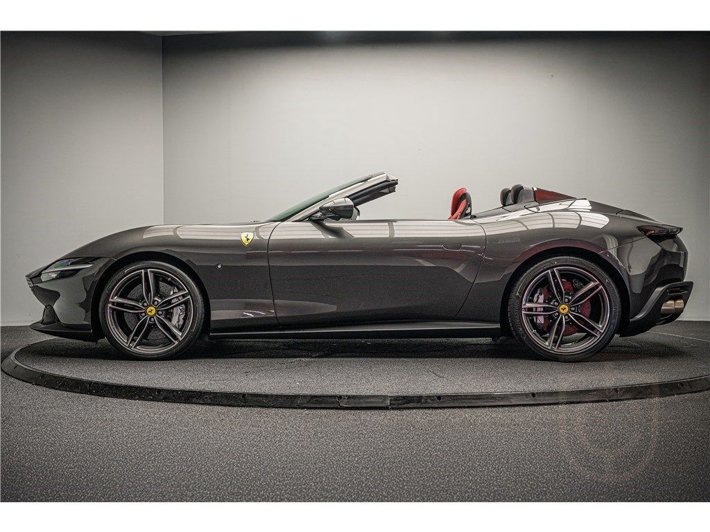 Ferrari ROMA SPIDER V8 4.0 620CH
