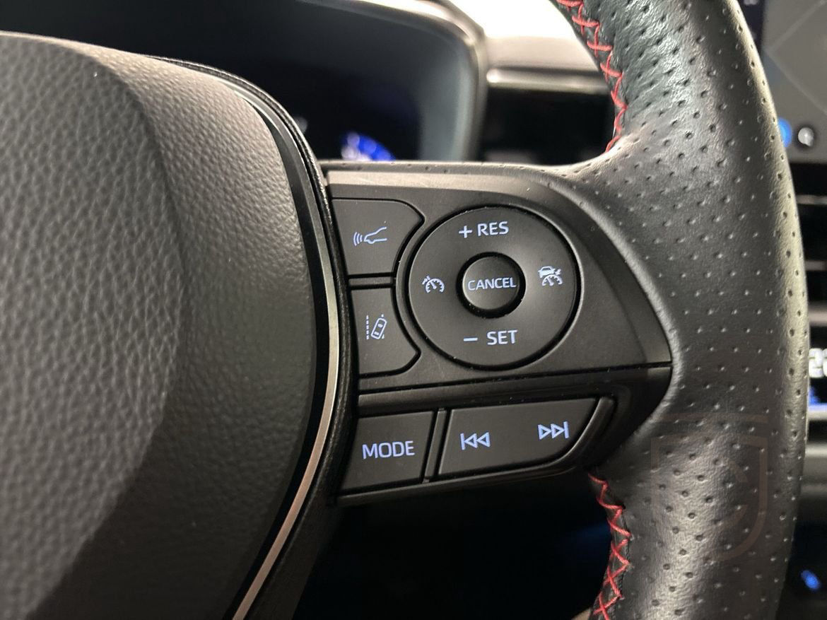 Toyota Corolla Hybrid 2,0 5D GR SPORT PLUS