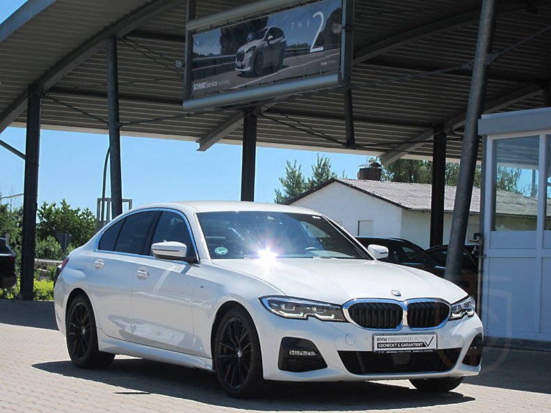 BMW 320d Lim. M-Sport ACC/RFK GARANTIE-08/2026!