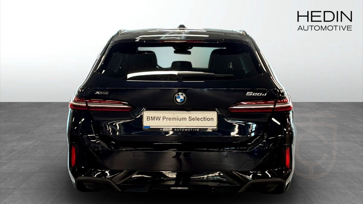 BMW 520 d xDrive M-sport Active launch edt