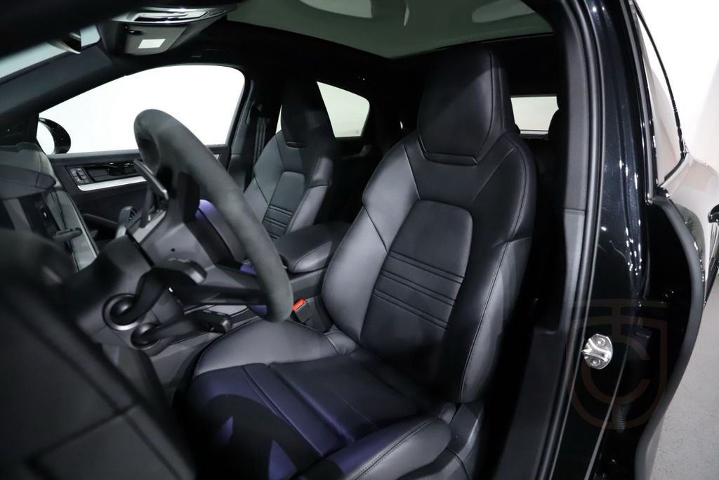 Porsche Cayenne Coupe E-Hybrid*SportDesign*SpAbg*PASM