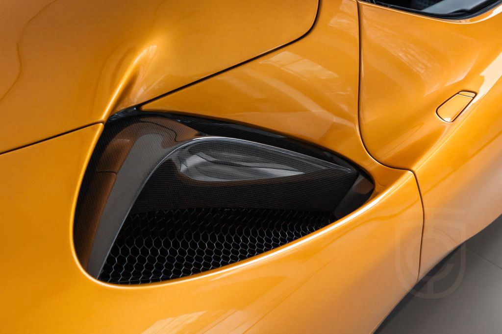 Ferrari SF90 Spider - Giallo Montecarlo