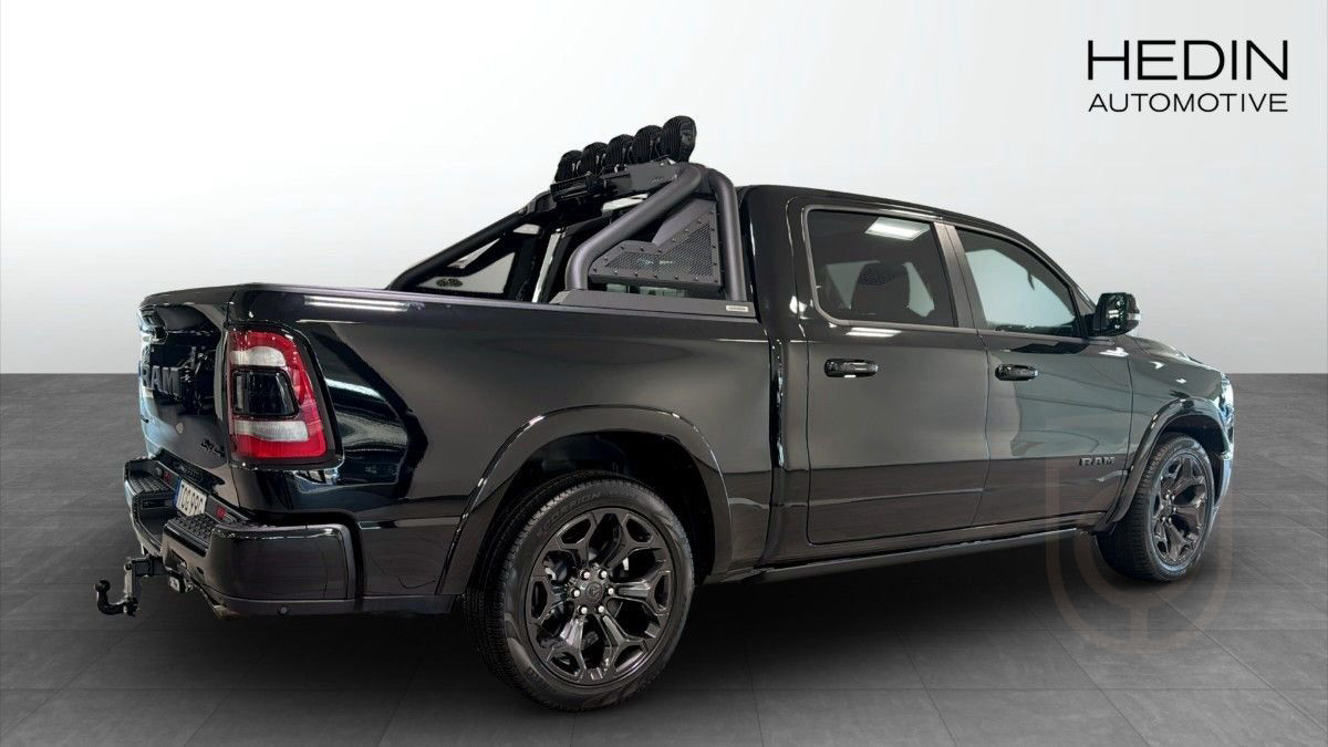 RAM 1500 CREW CAB 4X4 LIMITED NIGHT EDI. V8