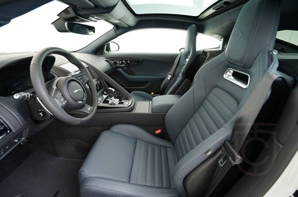 Jaguar F-Type ZP Edition P575 AWD Coupé ZP 1 of 4