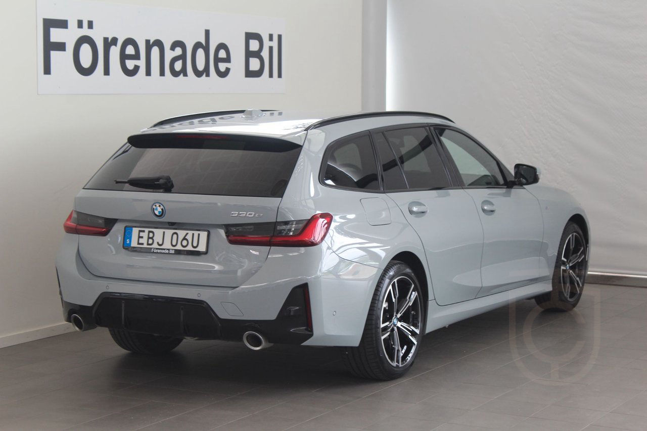 BMW 330e Touring M Sport