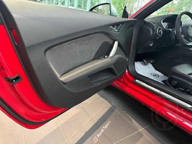 Audi TT RS 22km