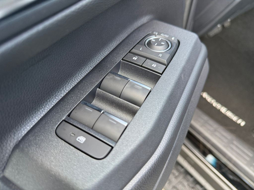 Toyota Land Cruiser 2.8 D-4D Executive *360*Navi*LED*