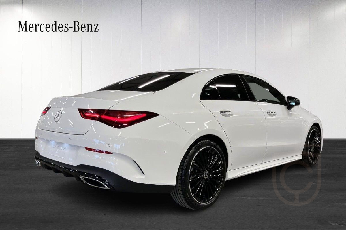 Mercedes-Benz CLA 200 Coupé AMG Night