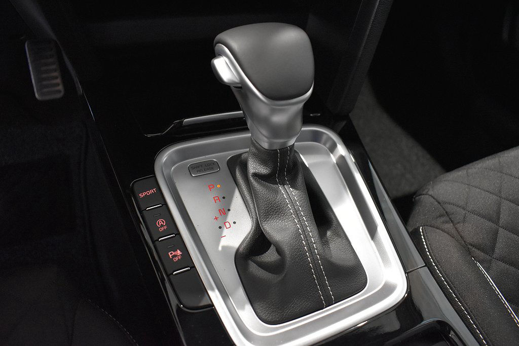 Kia Cee´d SW 1.5 T-GDI DCT GT LINE