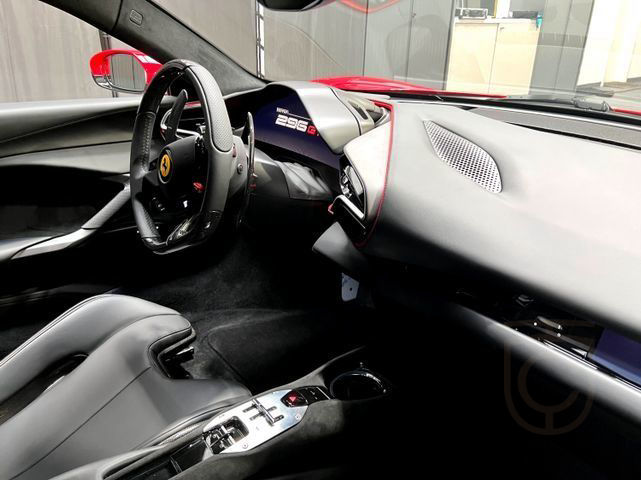 Ferrari 296 GTB Lift Karbon Sitze AFS R Kam Car Play
