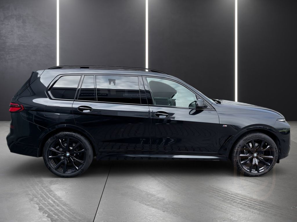 BMW X7 xDrive40d M SPORTPAKET PRO+ICONIC GLOW+AHK