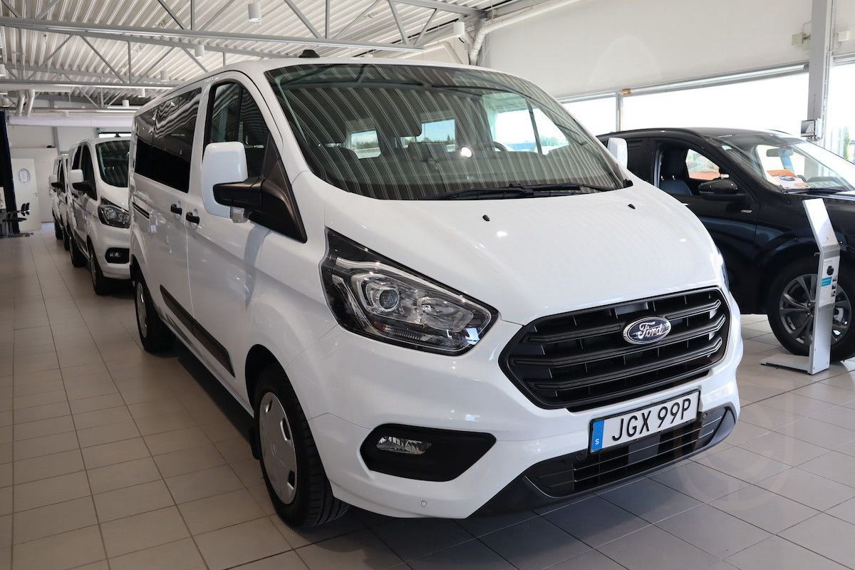 Ford Transit Custom KOMBI TREND 320 L2 2.0L