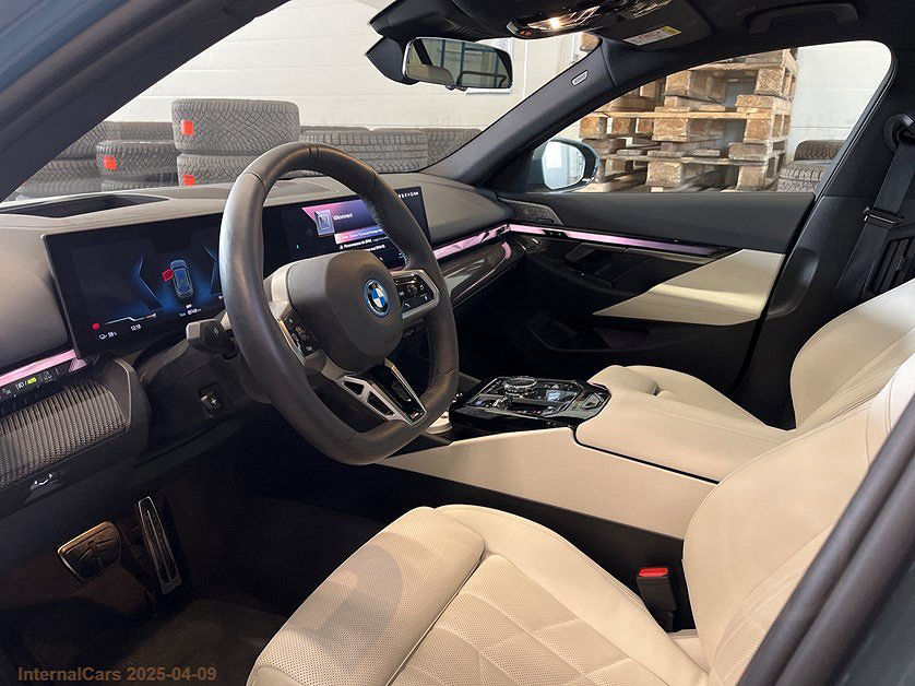 BMW i5 eDrive40 Touring