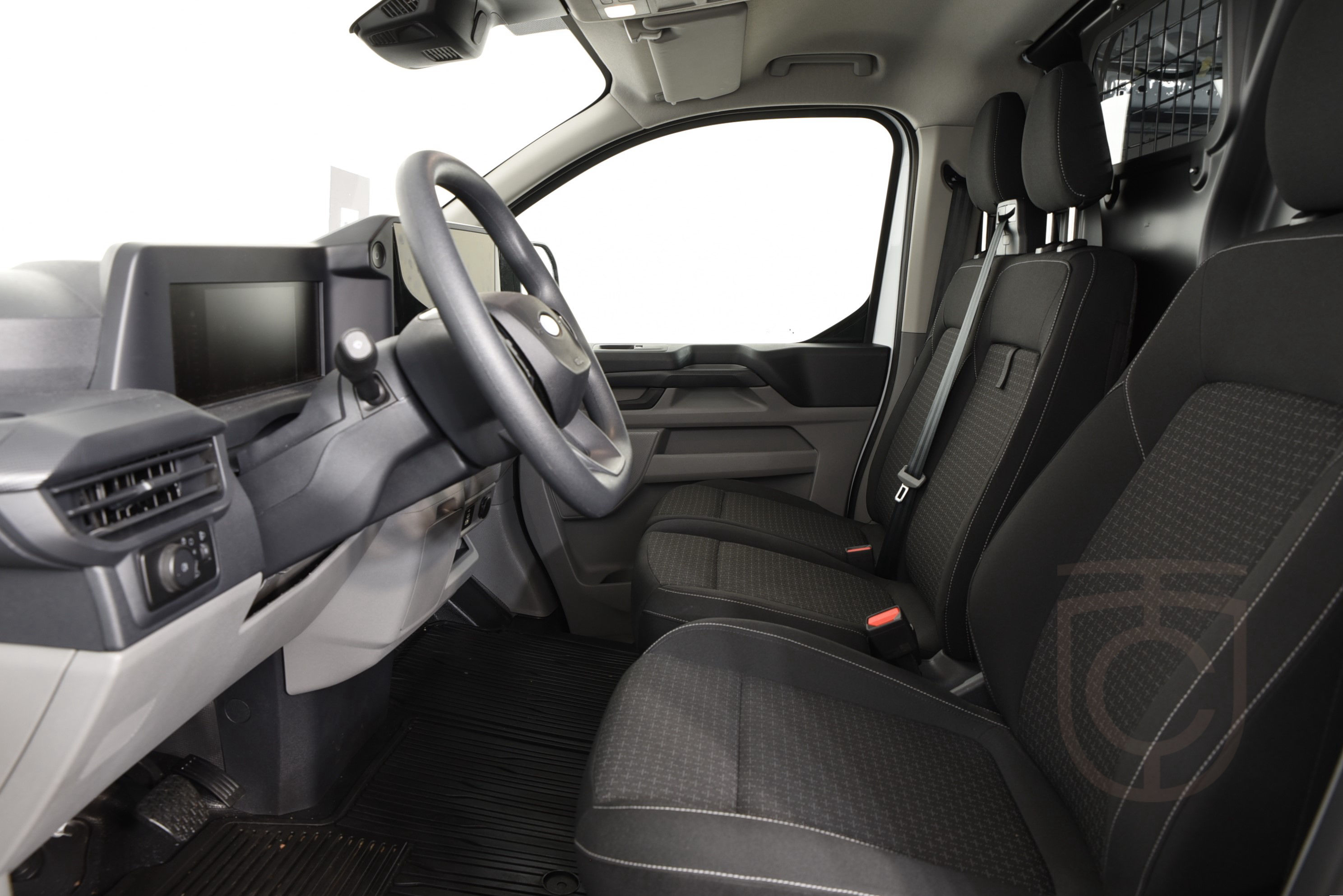 Ford E-Transit Custom 320