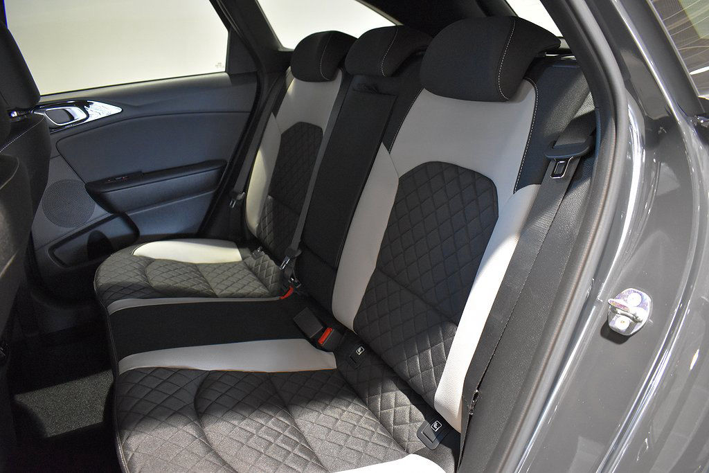 Kia Cee´d SW 1.5 T-GDI DCT GT LINE