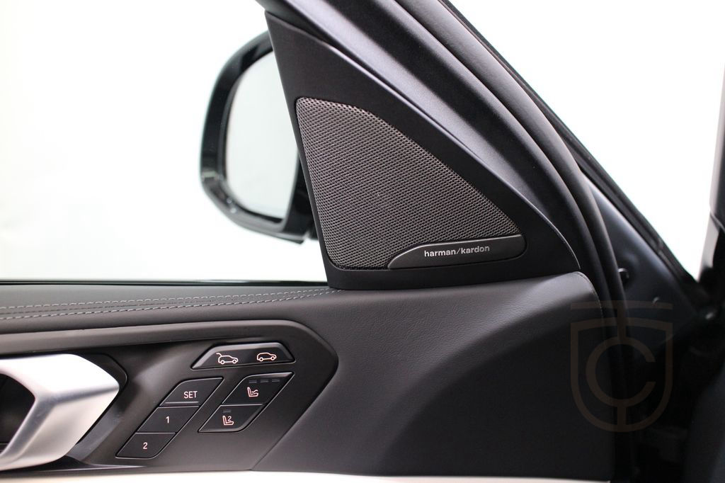 BMW X6 M Competition H&K Keyless Massage Soft-Close