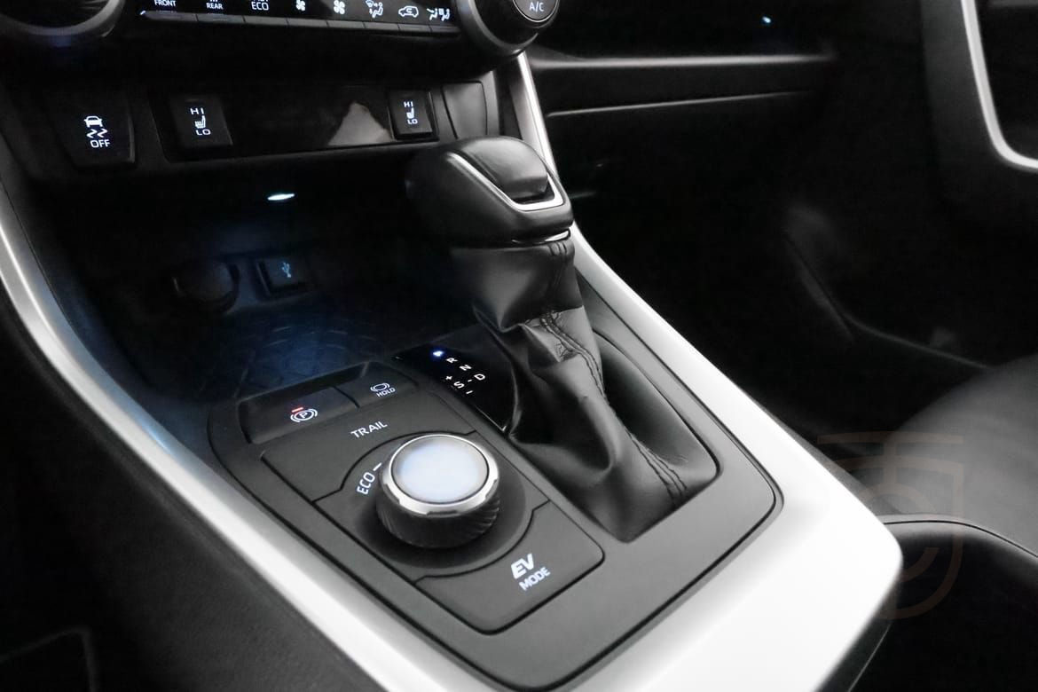 Toyota RAV4 Hybrid AWD-i E-CVT Executive