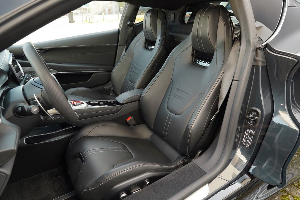 Lotus Emira i4 First Edition *black pack*Sport*Privacy