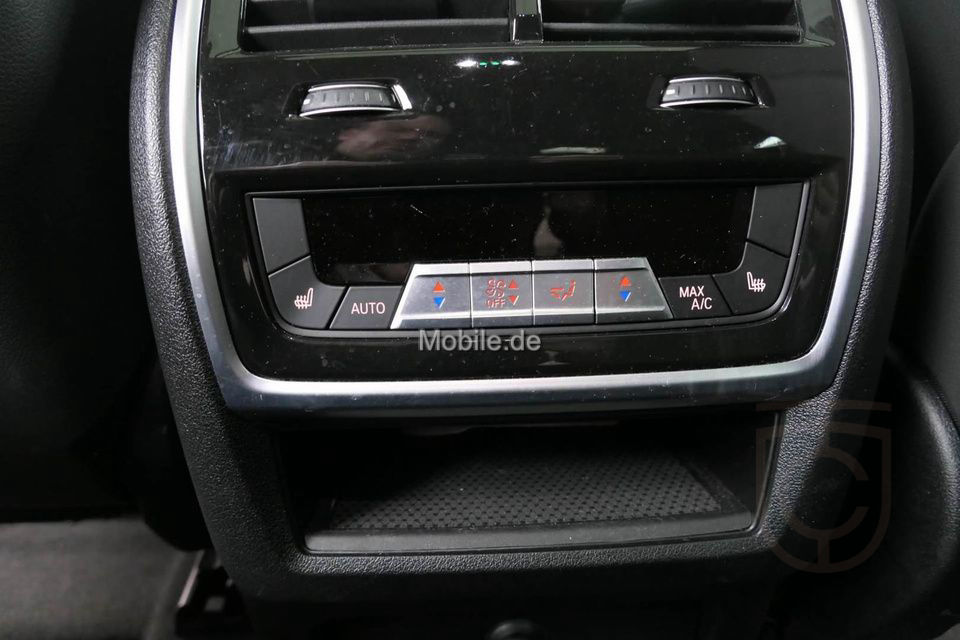 BMW X6 M60i Komfortsitze*Standhzg*AHK*DAPro*PanoSky*