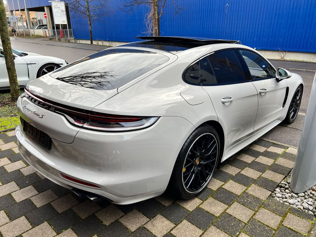 Porsche Panamera Turbo S V8 #KREIDE! SAMMLER AUSSTELLER!