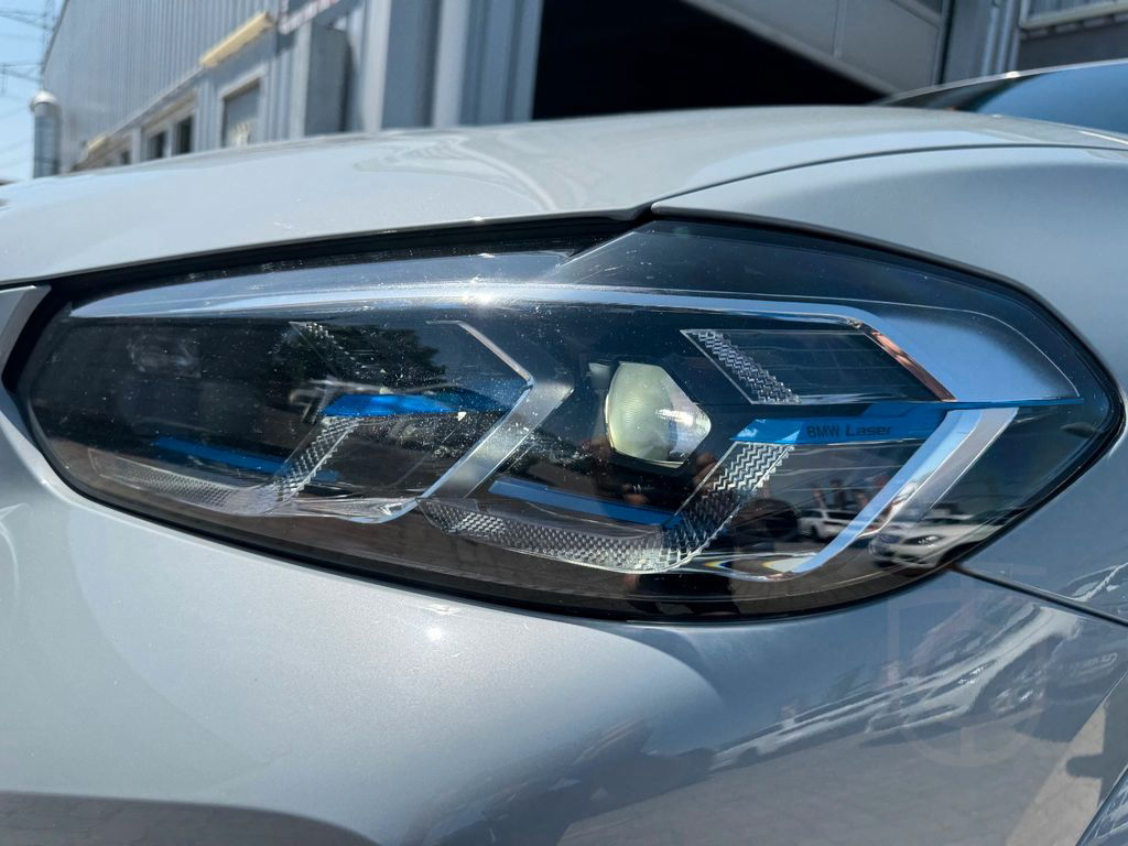 BMW X4 M Competition Head Up*LED*Wlan*1.Hd*