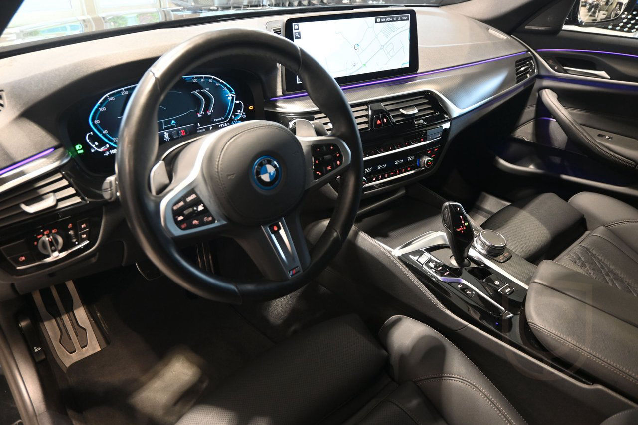 BMW 545 e xDrive M Sport Pro 19"