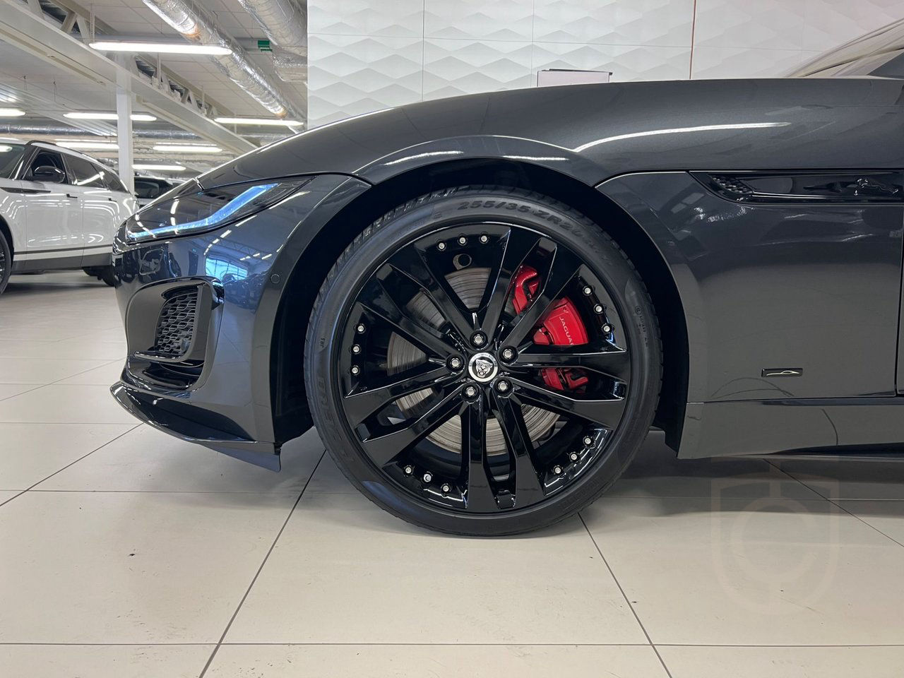 Jaguar F-Type P450 AWD Cabriolet R-Dynamic