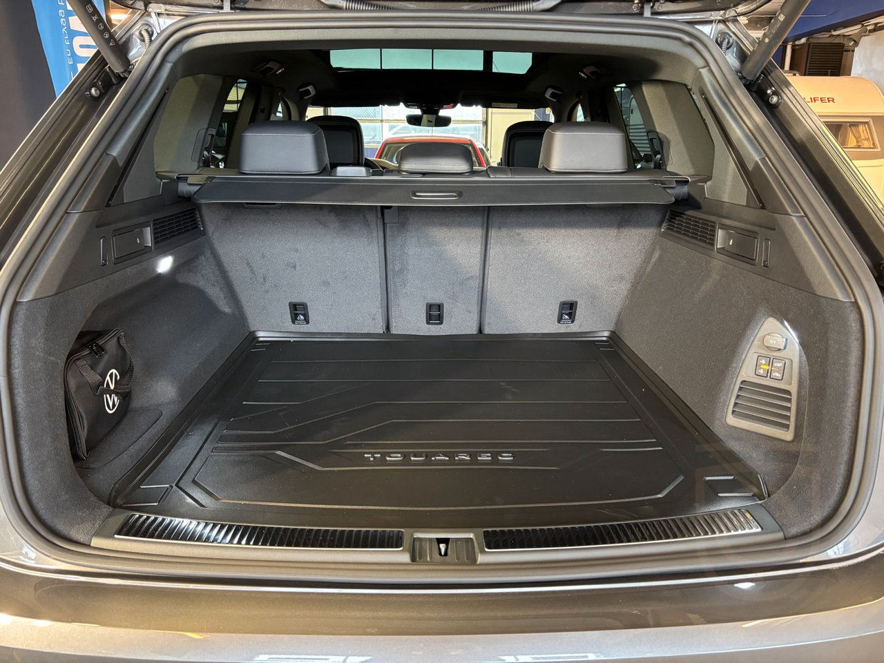 Volkswagen Touareg  TDI