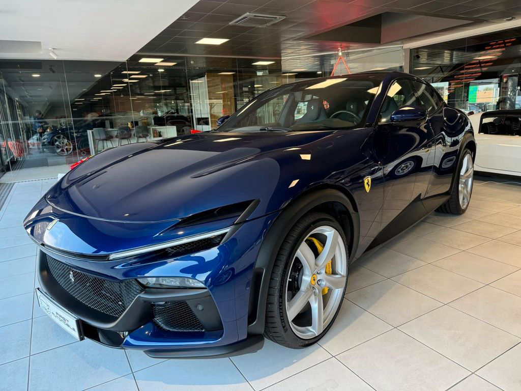 Ferrari Purosangue V12 725 DCT 4WD