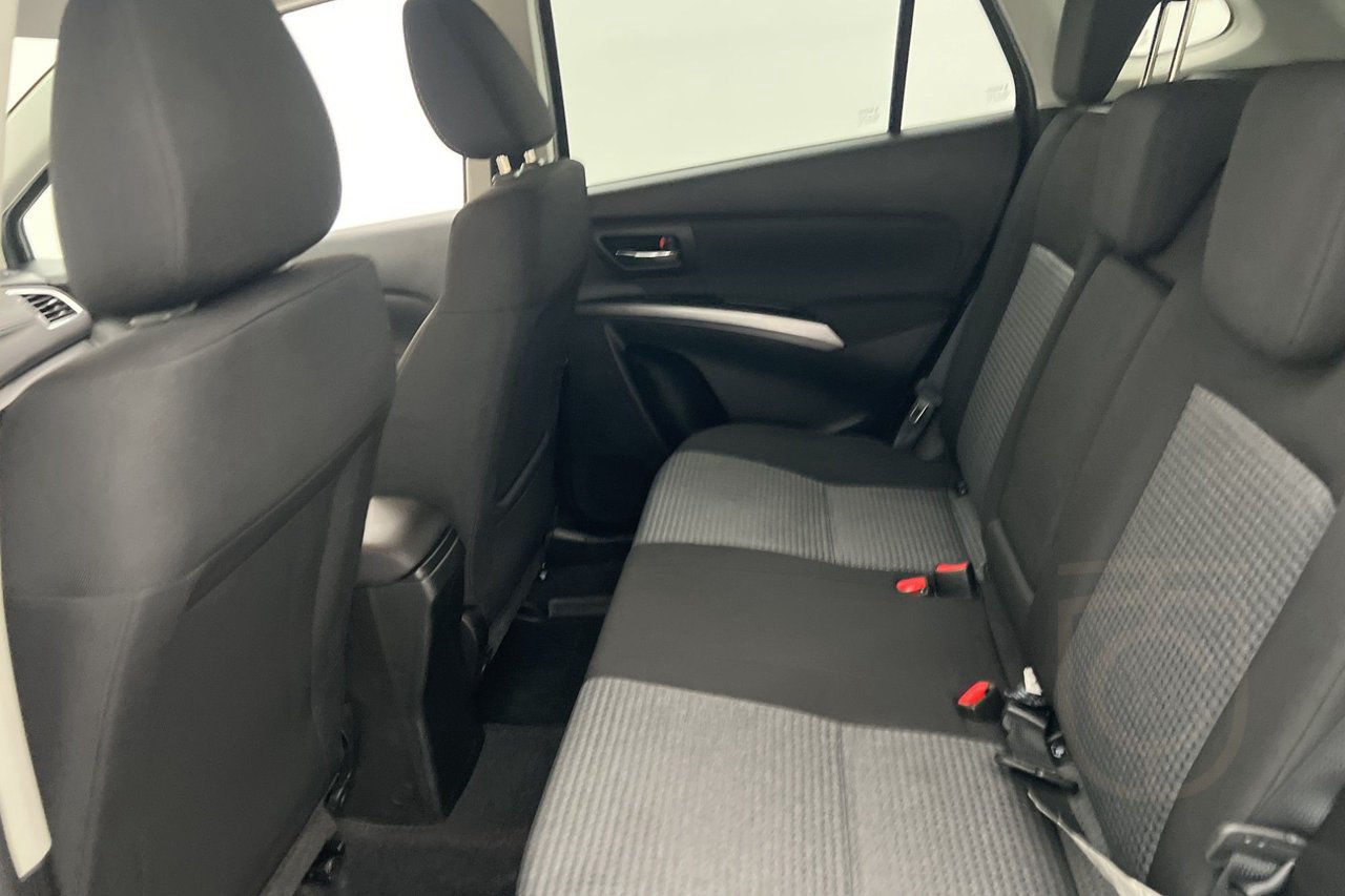 Suzuki S-Cross Hybrid AllGrip