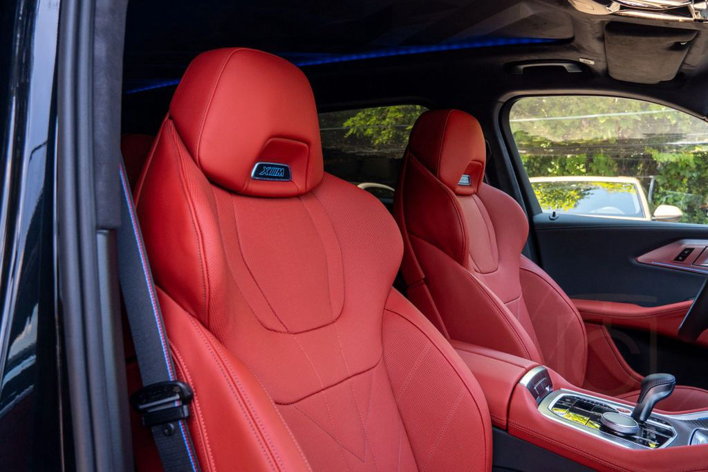 BMW XM 50e MASSAGE.SOFTC.DR.ASS.M FAHRWERK.360°.AHK