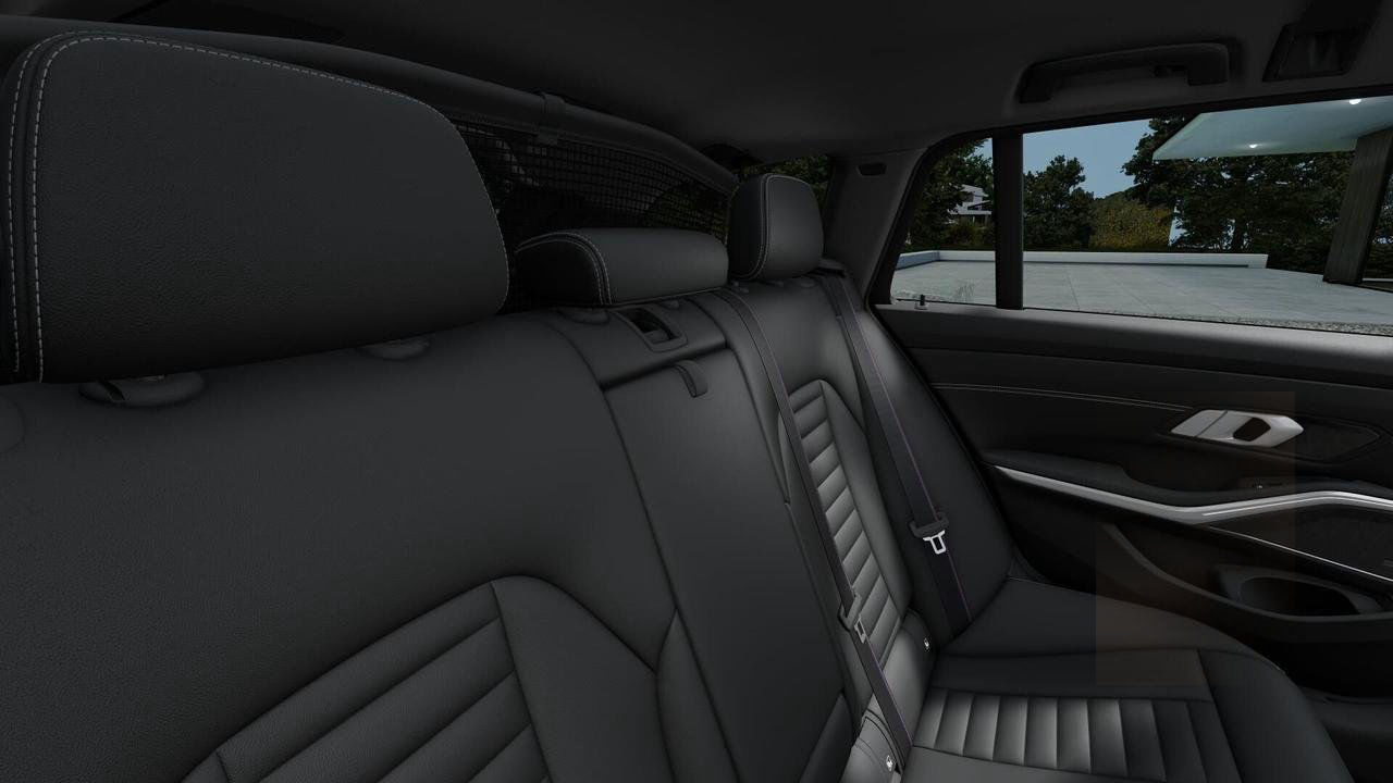 BMW 330e xDrive Touring M Sport Pro
