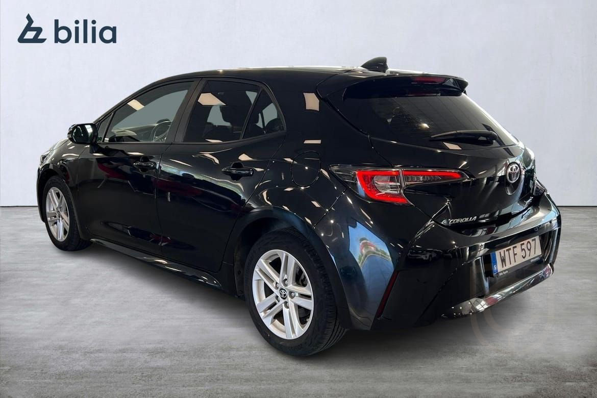 Toyota Corolla Hybrid 1,8 5D Active Carplay