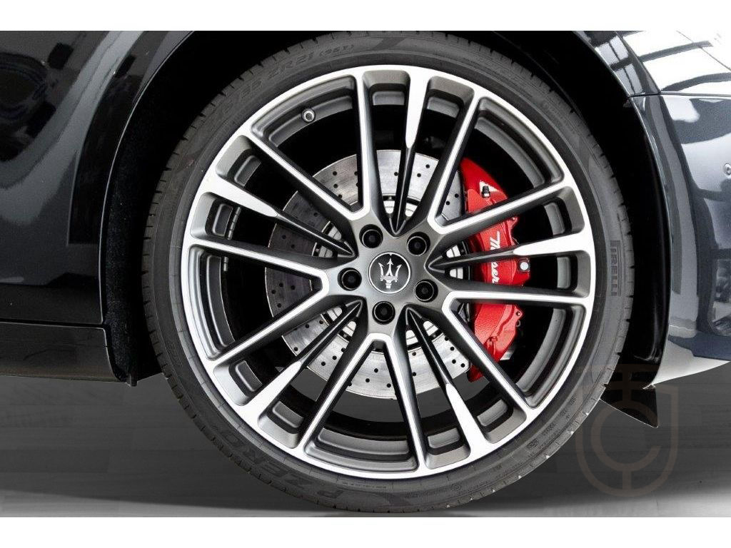 Maserati Ghibli Trofeo*Sonderleasing 1.799,-*