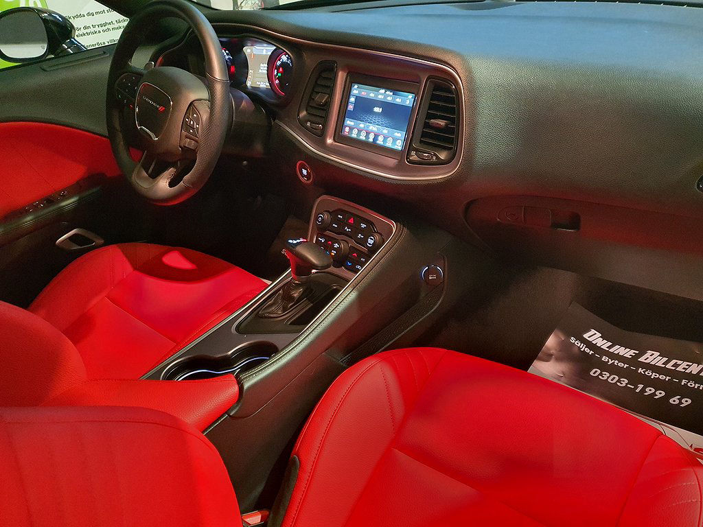 Dodge Challenger  5.7 V8 HEMI (381hk) Mycket fräck Muskelbil