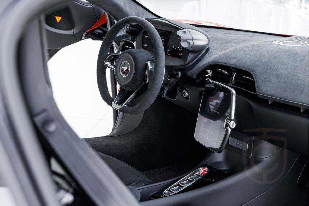 McLaren Artura 3.0 V6 Plug-in | Performance | Black Pack
