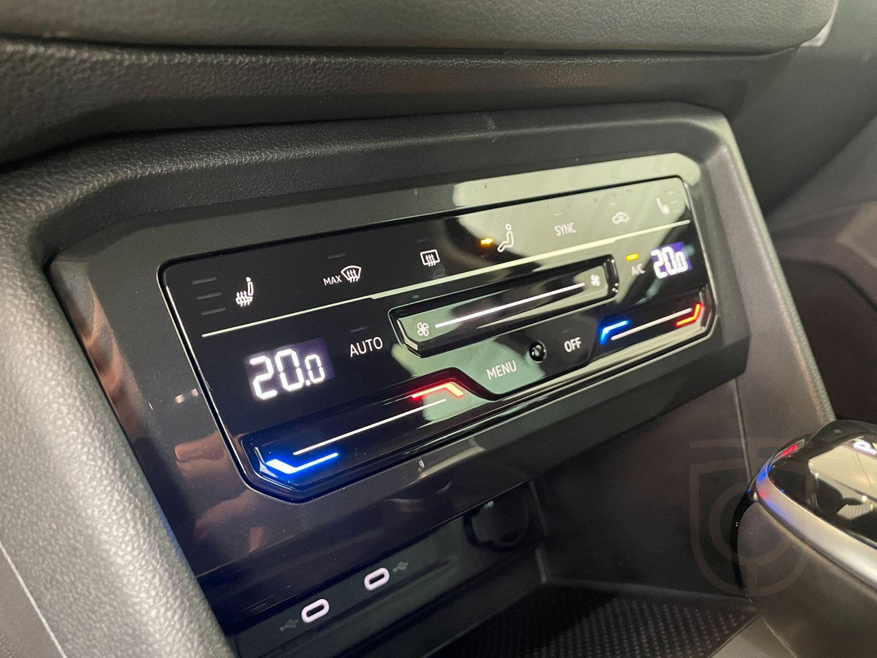 Volkswagen Tiguan eHybrid Cockpit B-Kamera Matrix