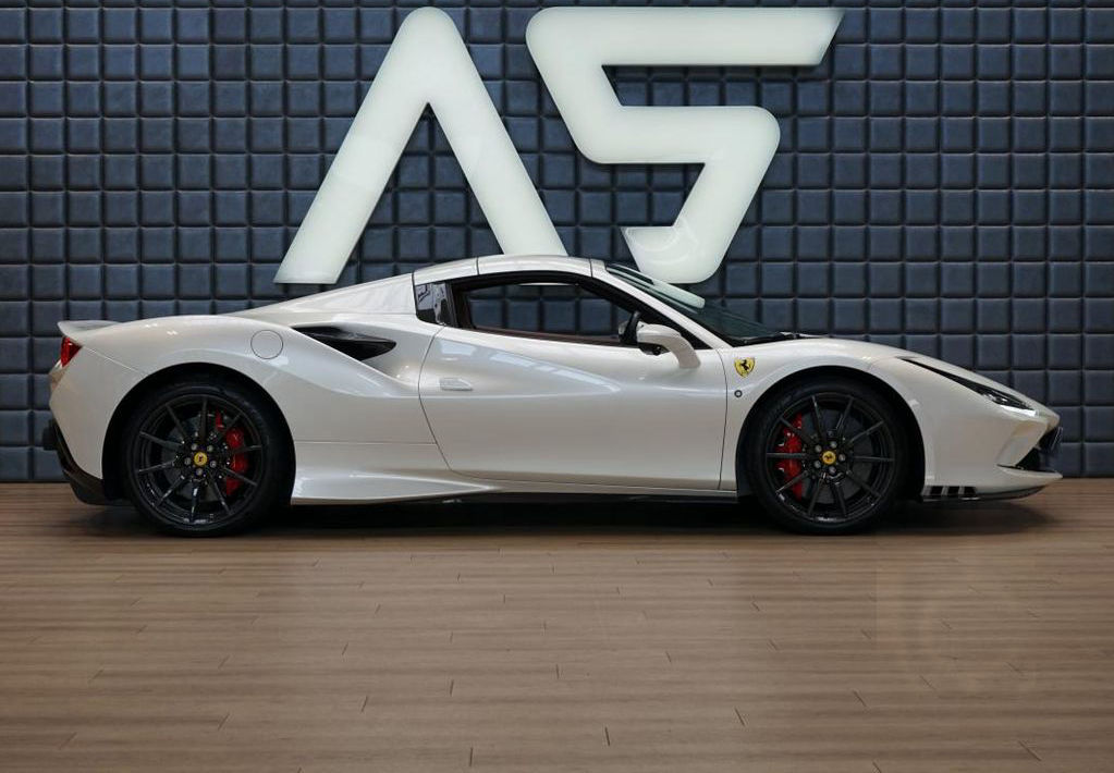 Ferrari F8
