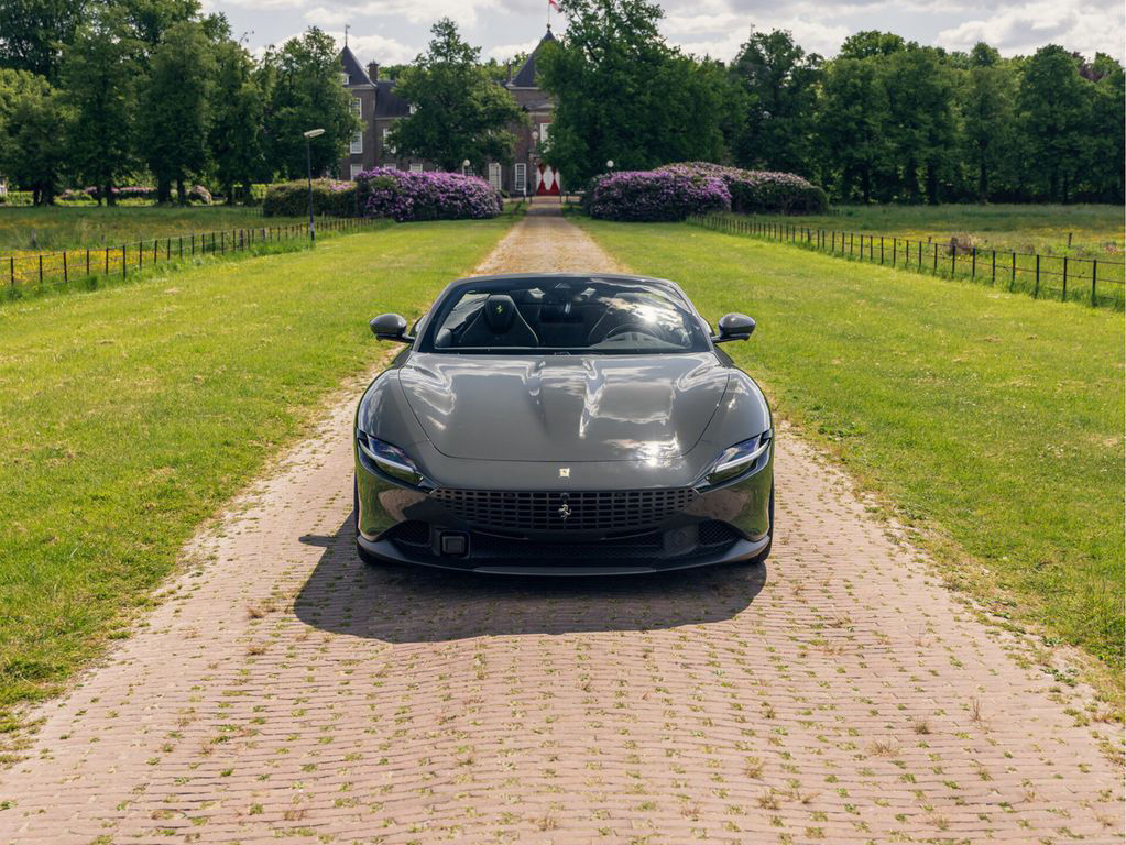 Ferrari Roma Spider 3.9 V8 Grigio Scuro, Side Display, C