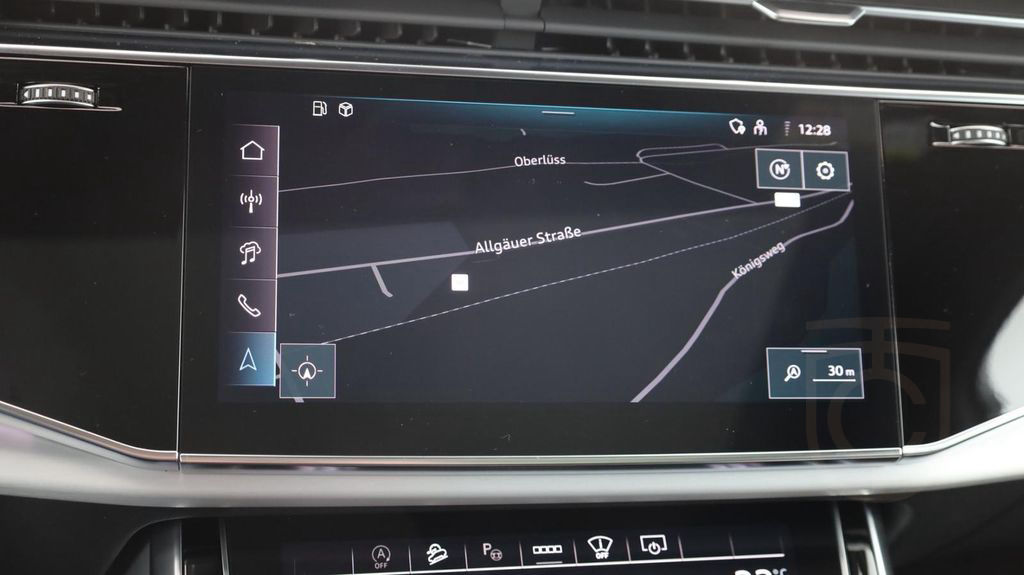 Audi SQ7 TFSI quattro