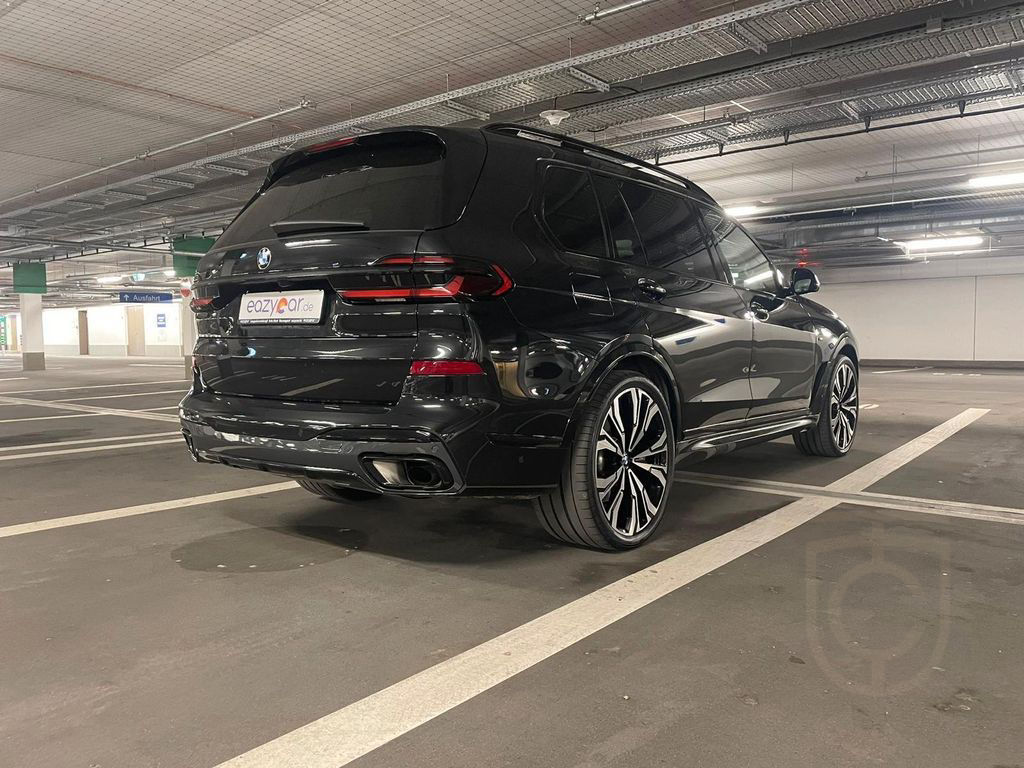 BMW X7 xDrive 40 d M Sport ALL BLACK FULL 23" 7 S