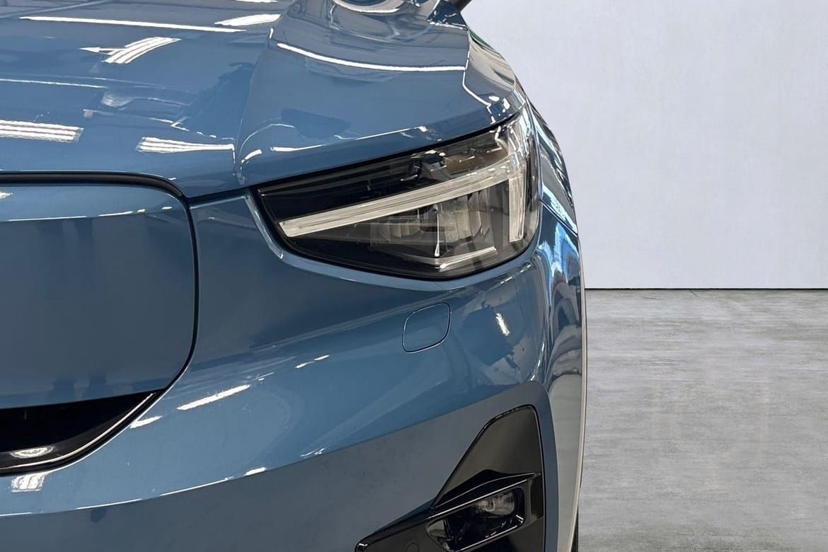 Volvo XC40 Recharge Single Motor Extended Range Plus