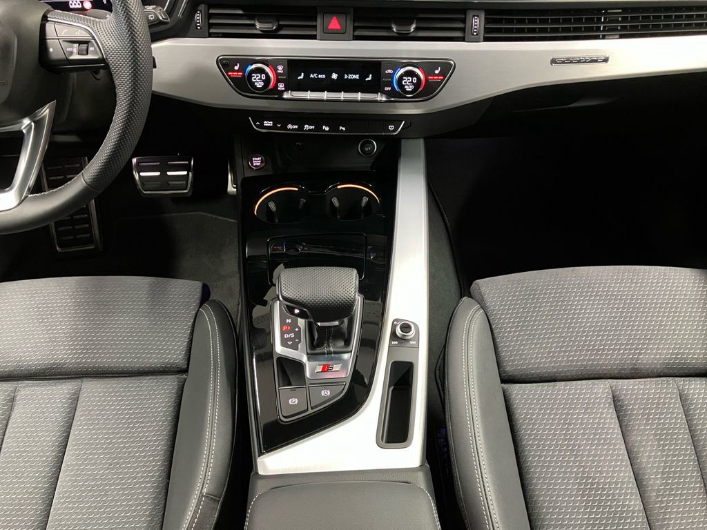 Audi S4 Avant TDI quattro AHK Matrix Virtual ACC Sitz